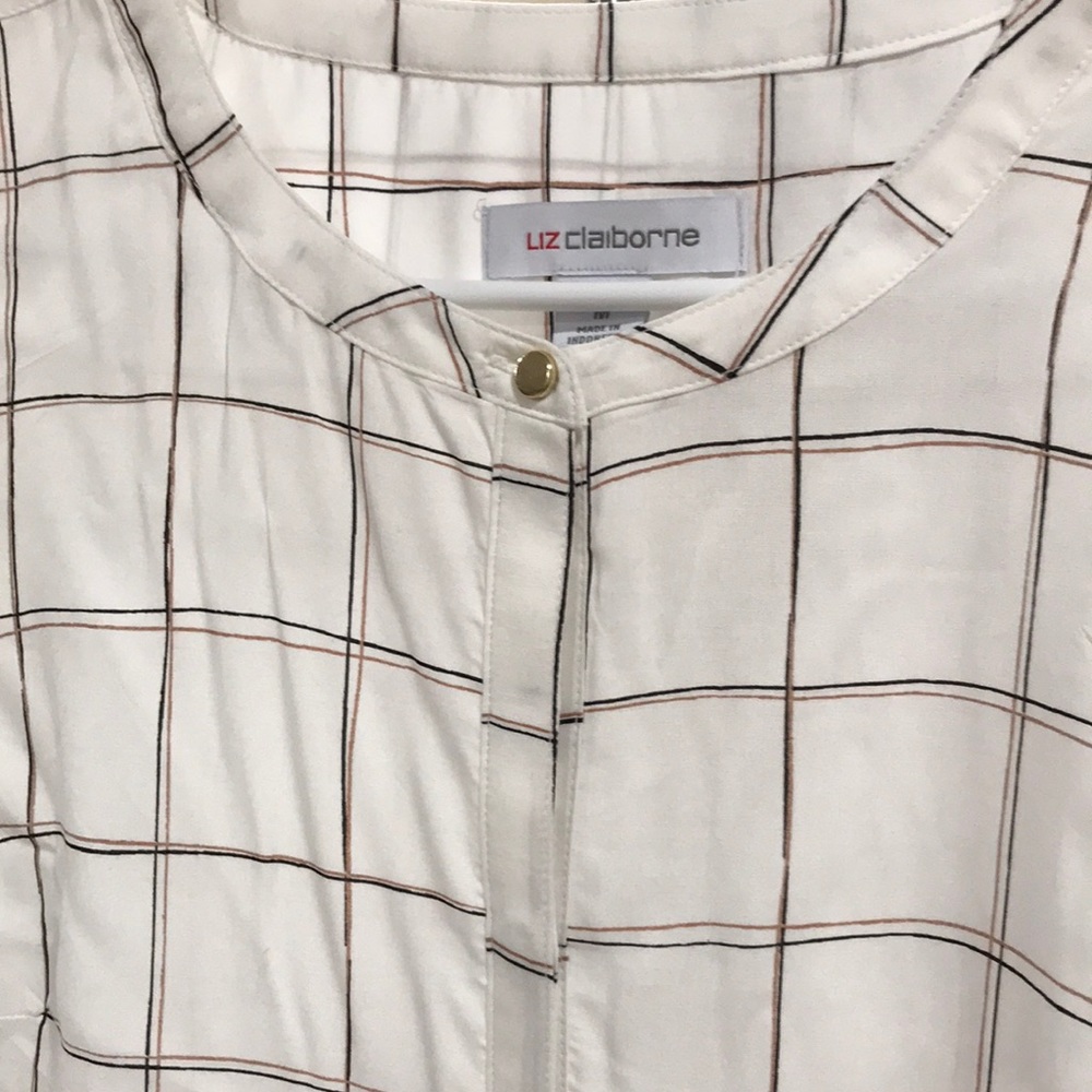 Medium Size Liz Claiborne Top